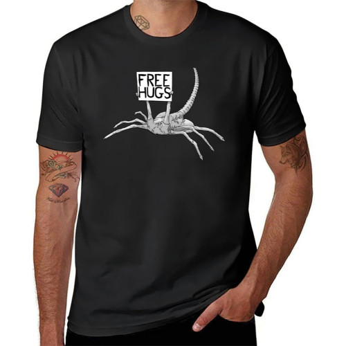 face Hugger Free Hug Xenomorph T-Shirt Graphic t Shirt T-Shirt Short Short t-Shirt Black t Shirt Mens Graphic t-Shirts Pack Black